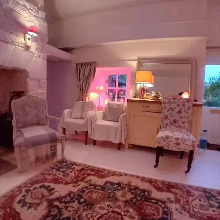 펜션 Quaint Secluded Close To Beautiful Kinvara 고트