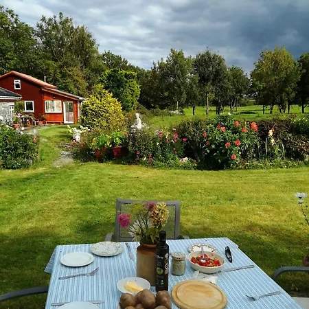 펜션 Quaint Secluded Close To Beautiful Kinvara